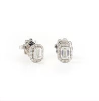 Orecchini Damiani Donna MINOU FULL PAVE' FORM in Oro bianco Diamante 0.74 Ct 20091104 - 20091104